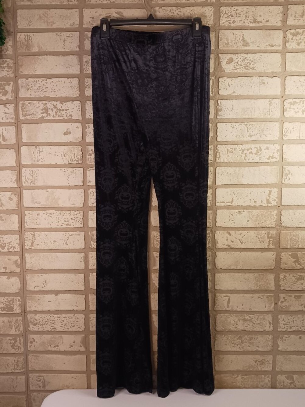 Hot Topic Womens Large Velvet Black Pants Jacko lantern Sheer Bottoms Halloween